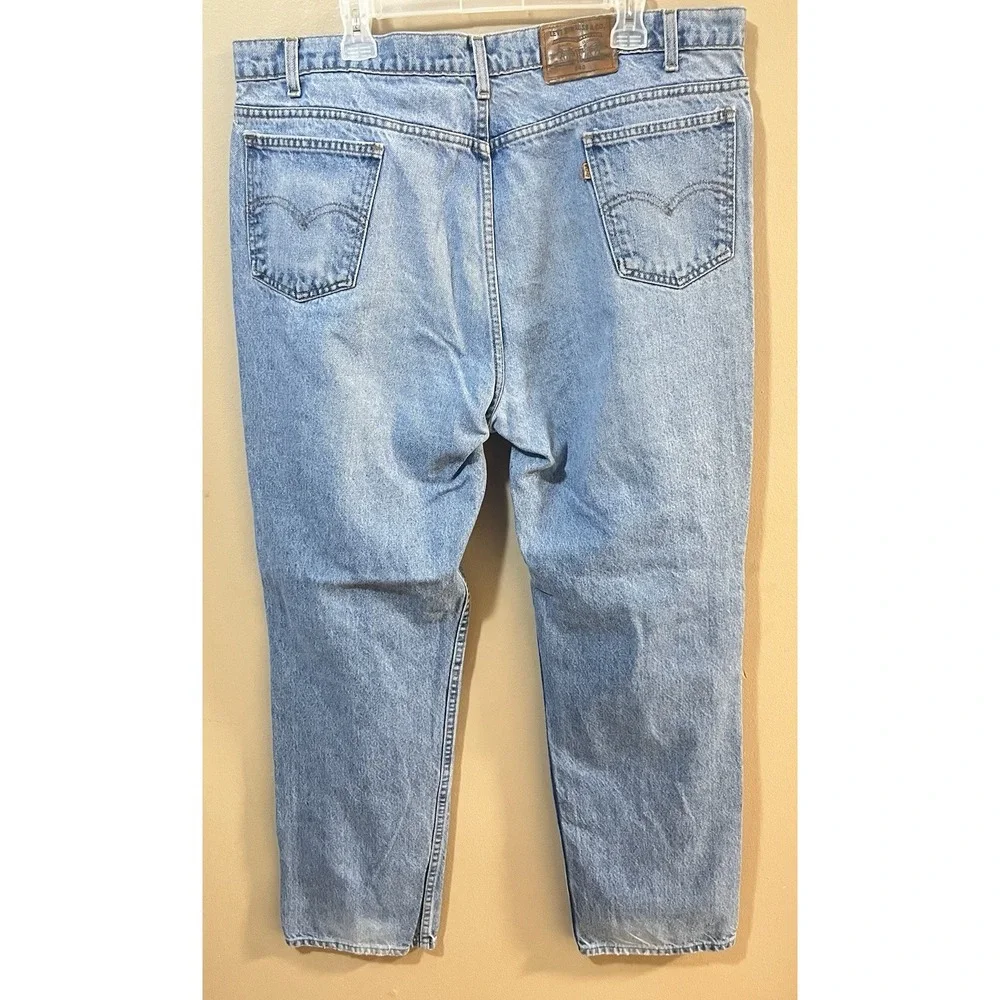 Vintage Levi's 540 Relaxed Fit Men's W42 x L32 Brown Tab Light Wash Made in USA